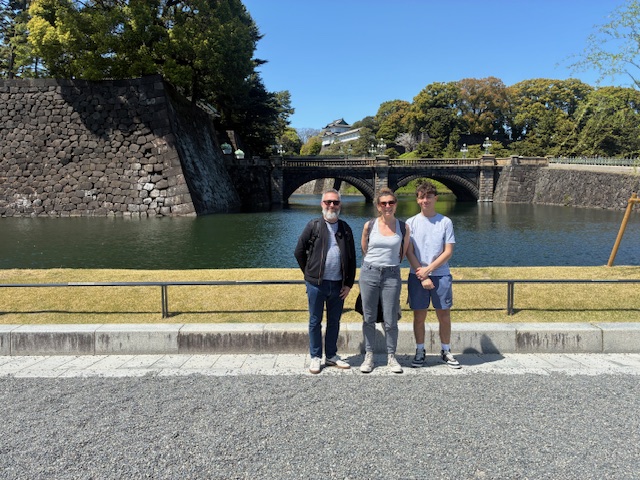 Tokyo in One Day: Tsukiji Outer Market & Asakusa・Sensoji Temple