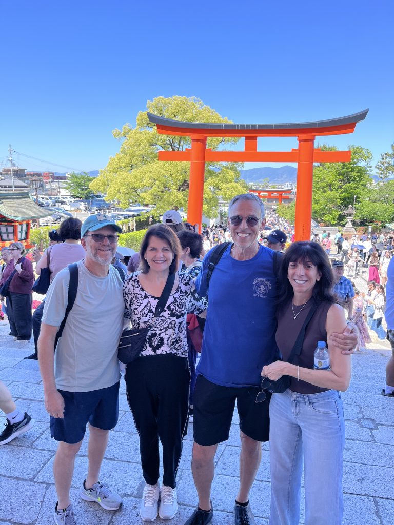 Kyoto in One Day: Fushimi Inari Taisha & Gion