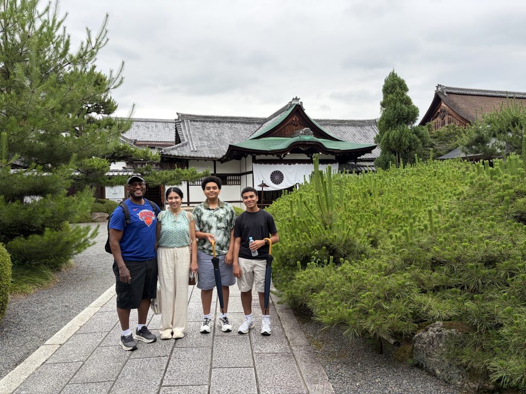 Kyoto in Half a Day: Daikaku-ji Temple & Kiyomizu-dera Temple