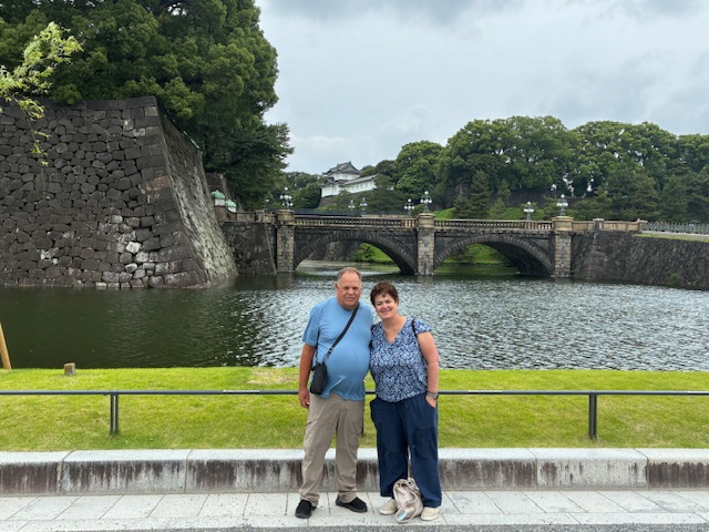 Tokyo in Half a Day: Higashi Honganji Temple & Shinjuku