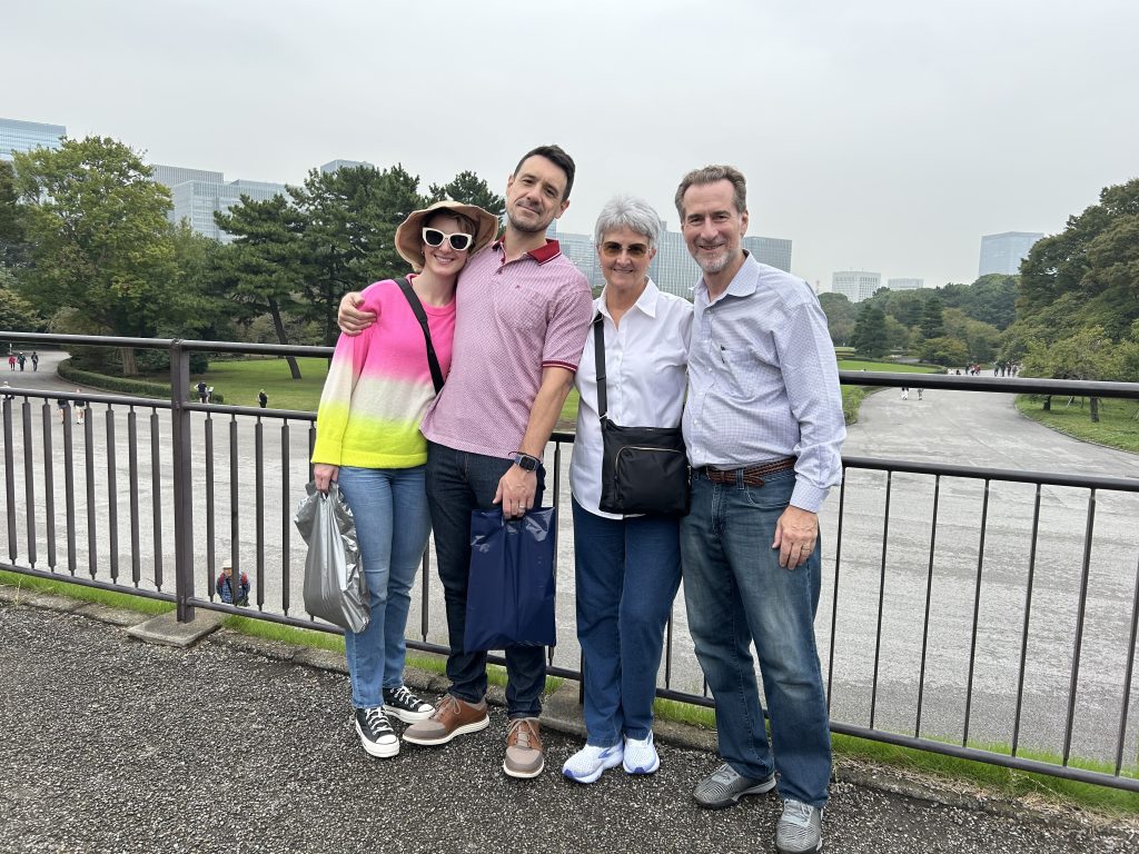 Tokyo in One Day: Higashi Gyoen (East Gardens) & @ Otemachi