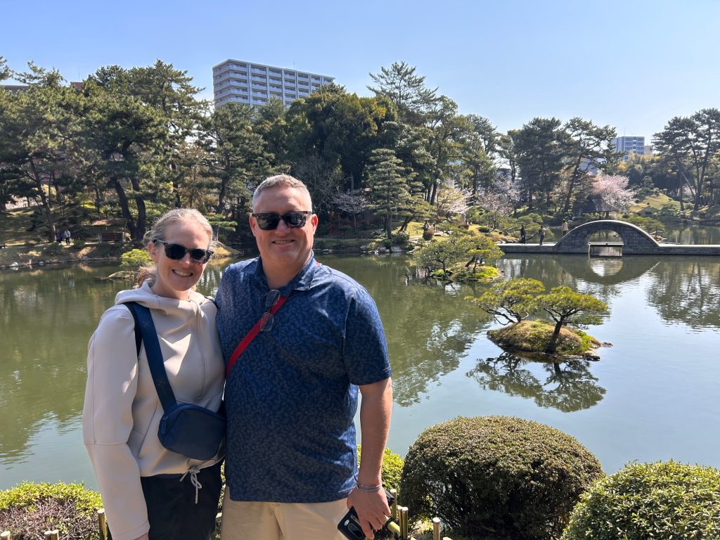Hiroshima: Shukkeien Garden by bus & Peace Memorial Park