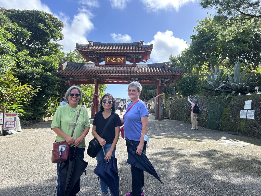 Okinawa: ー10:10 Naminoue Shrine & Kokusai Shopping Street