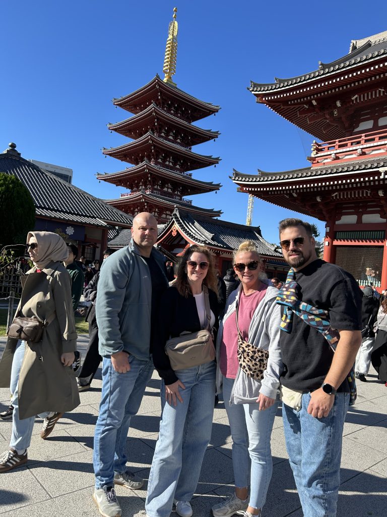 Tokyo in Half a Day: Tsukiji Market & Ginza