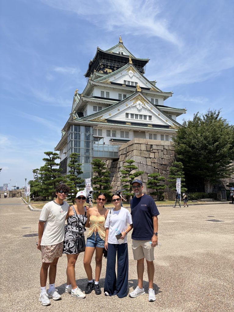 Osaka in Half a Day: Osaka Castle & Dotonbori