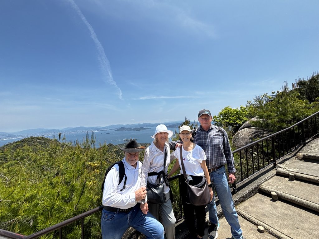 Hiroshima in Half a Day: Ropeway ride & Move by shuttle bus
