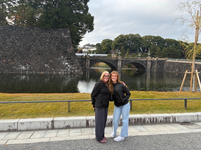 Tokyo in One Day: Tsukiji Outer Market & Shibuya
