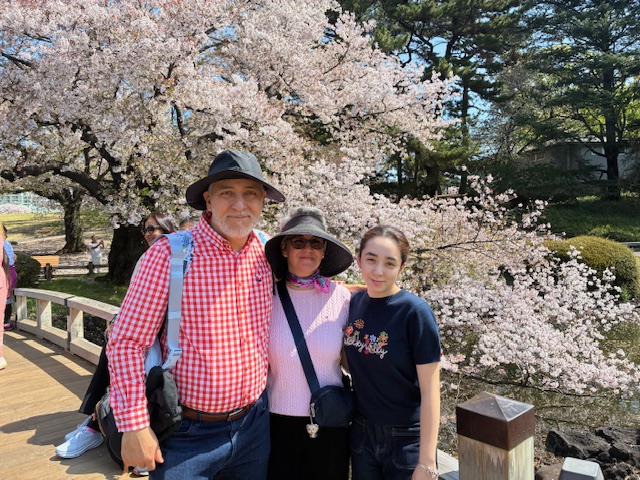 Tokyo in One Day: Shinjuku Gyoen & Asakusa/Senso-ji Temple