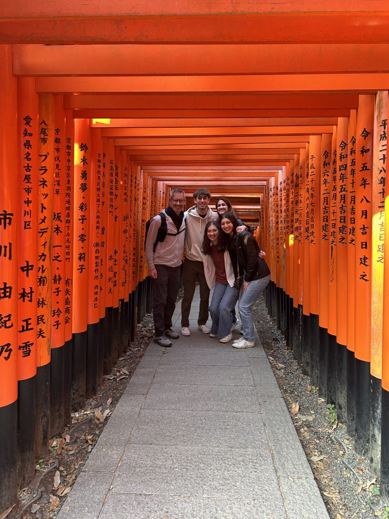 Kyoto in One Day: Hotel　Greeting & JR Saga-Arashiyama Station