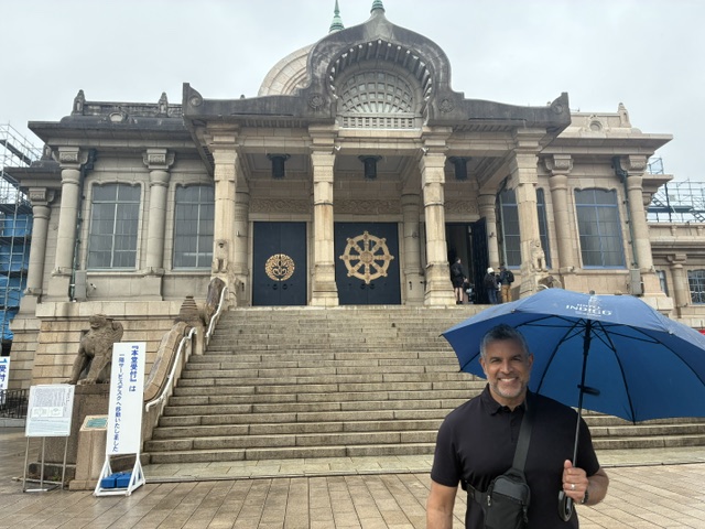 Tokyo in One Day: Tsukiji Outer Market & Meiji Shrine