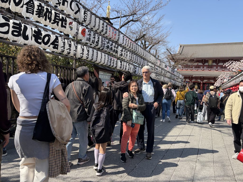 Tokyo in One Day: East Gardens & Ginza (Intersection)