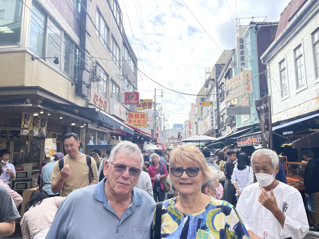 Tokyo in One Day: Juniso Ikenoue Bus Stop & Asakusa Station