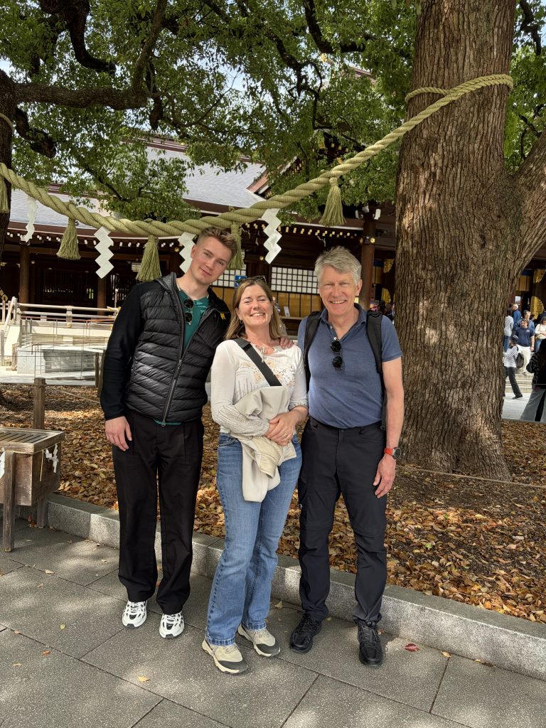 Tokyo in One Day: Tsukiji Lunch & Meiji Shrine