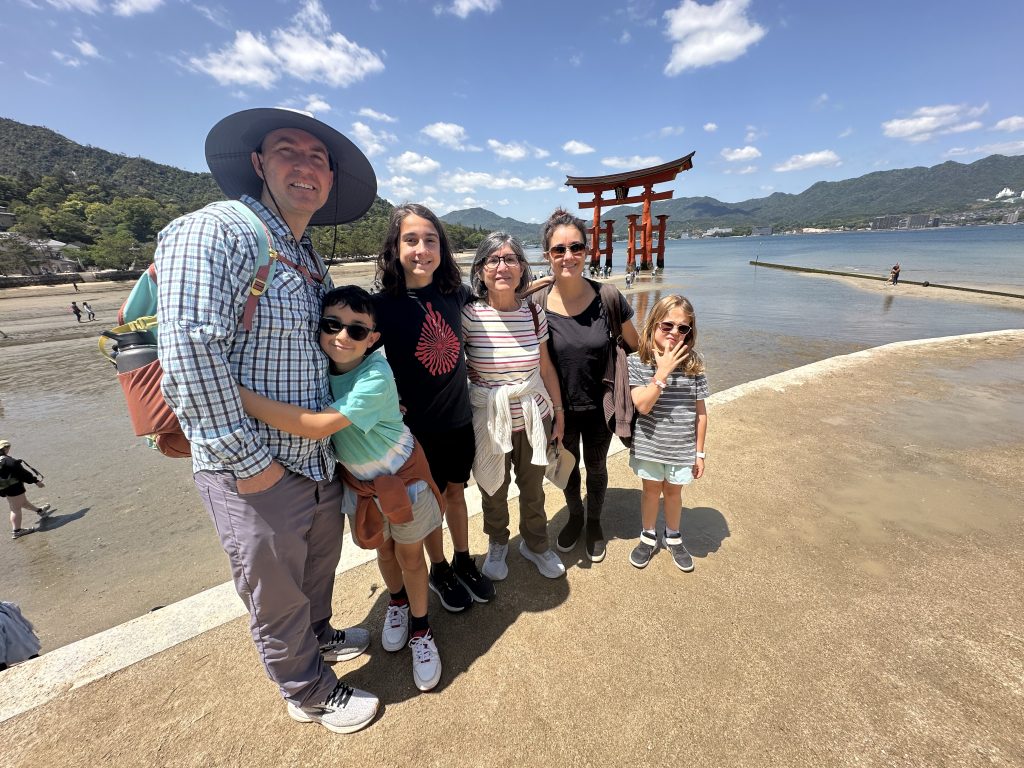 Hiroshima & Miyajima in 1 Day: Private Tour