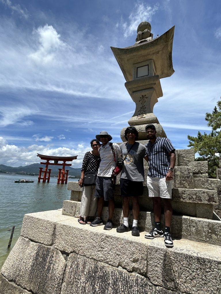 Hiroshima in One Day: Hiroshima Station & Hiroshima Peace Park