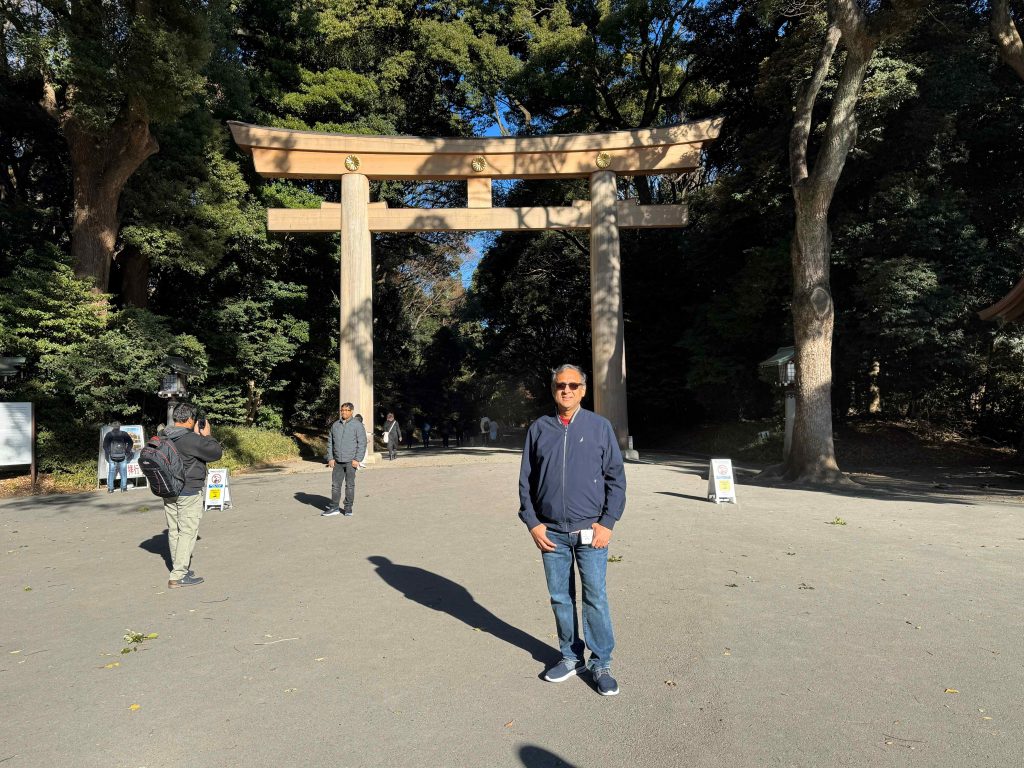 Tokyo in One Day: Meiji Shrine & Hamarikyu Gardens