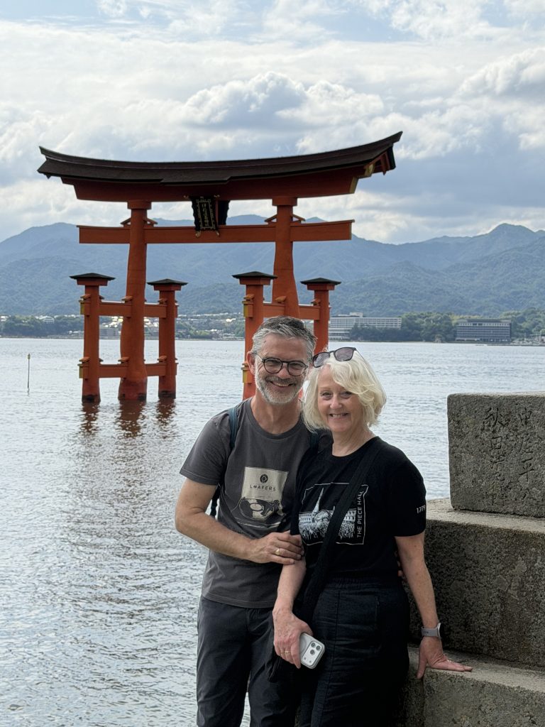 Hiroshima & Miyajima in 1 Day: Private Tour