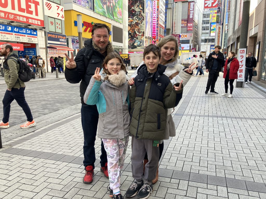Tokyo in Half a Day: Hotel Rose Garden Shinjuku