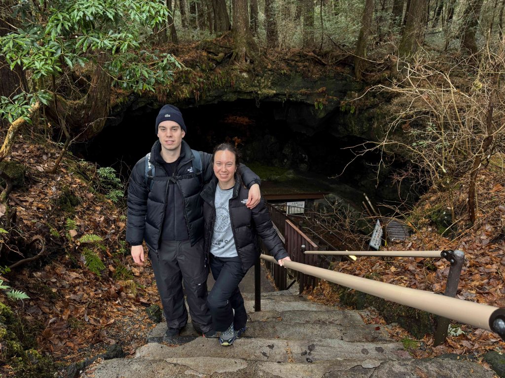 Yamanashi: Saiko Bat Cave & Kawaguchiko Station
