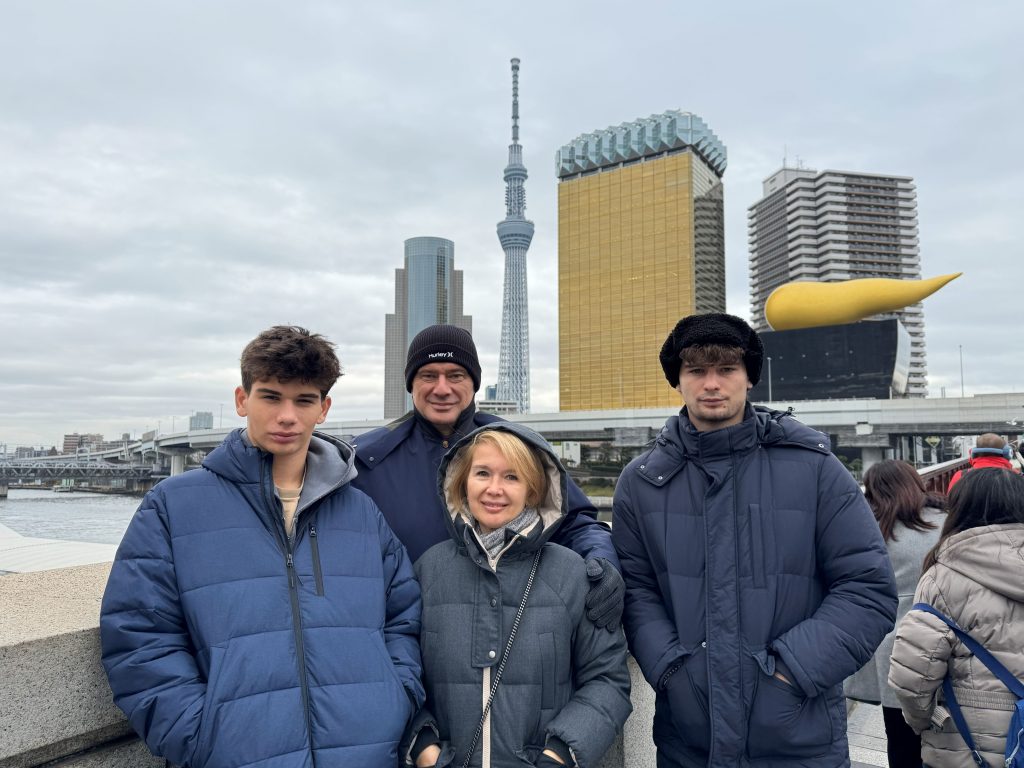 Tokyo in Half a Day: Meiji Shrine & Tsukiji