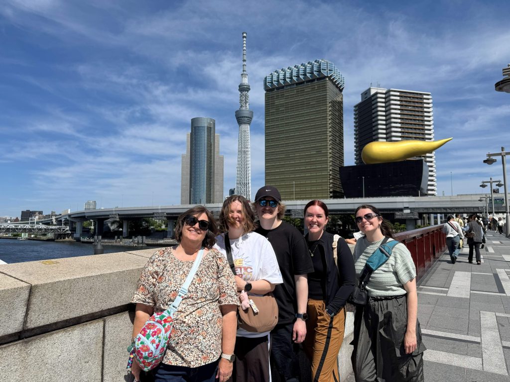 Tokyo in One Day: Meiji Shrine & Asakusa (Skytree photos)