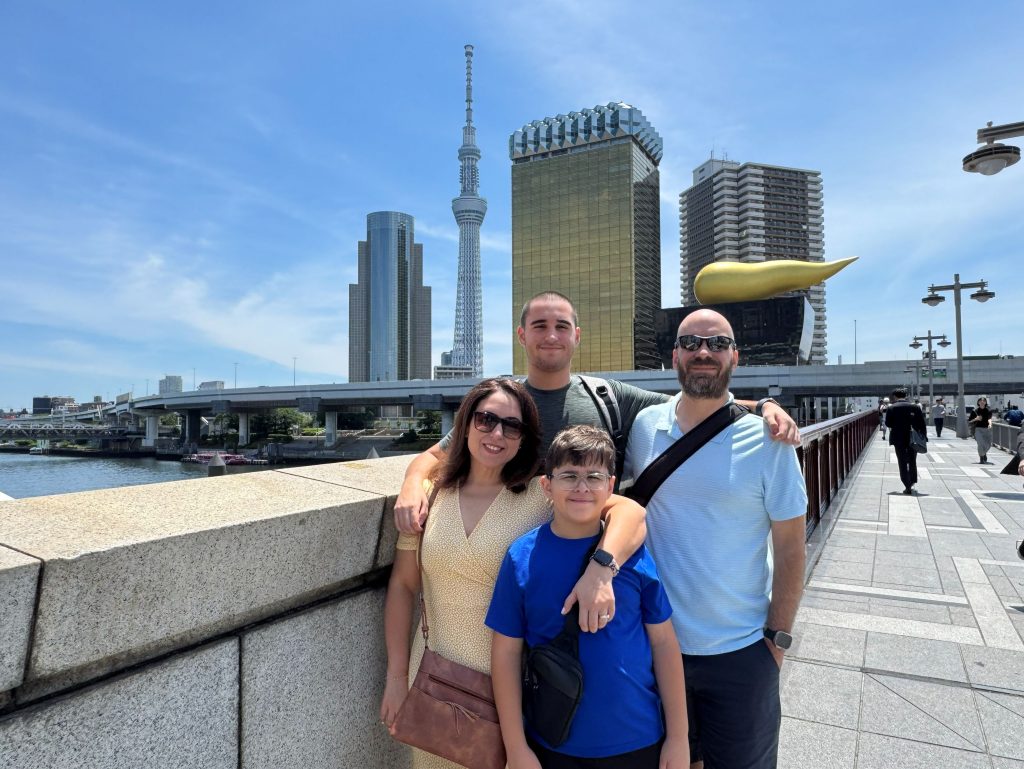 Tokyo in One Day: Asakusa (Skytree photo) & Meiji Shrine