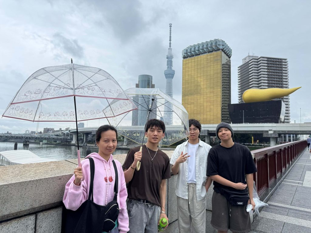 Tokyo in One Day: Meiji Shrine & Harajuku Takeshita Street