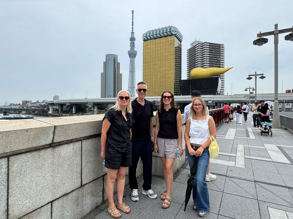 Tokyo in One Day: Asakusa (Skytree photos) & Meiji Shrine