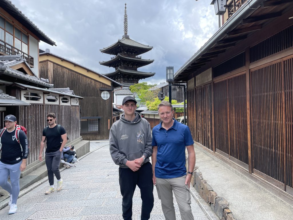 Kyoto in One Day: Confirm tour details & Fushimi Inari Taisha Shrine
