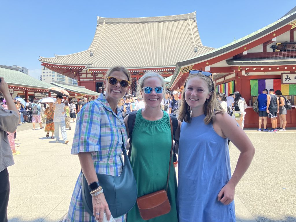 Tokyo in One Day: Nezu Shrine