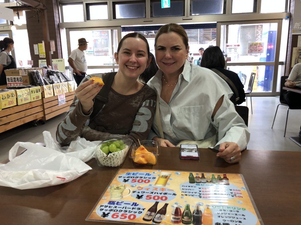 Hokkaido in One Day: Hakodate Morning & Red Brick Warehouse　Dismissal