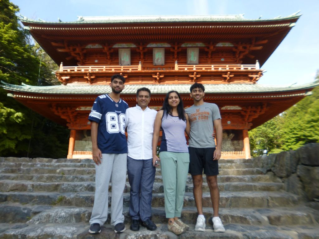 Mt. Koya Sacred Sites in 1 Day Tour