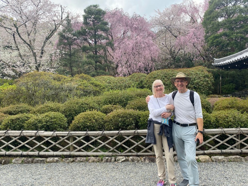 Kyoto in One Day: Tour Kinkaku-ji & Kyoto Station