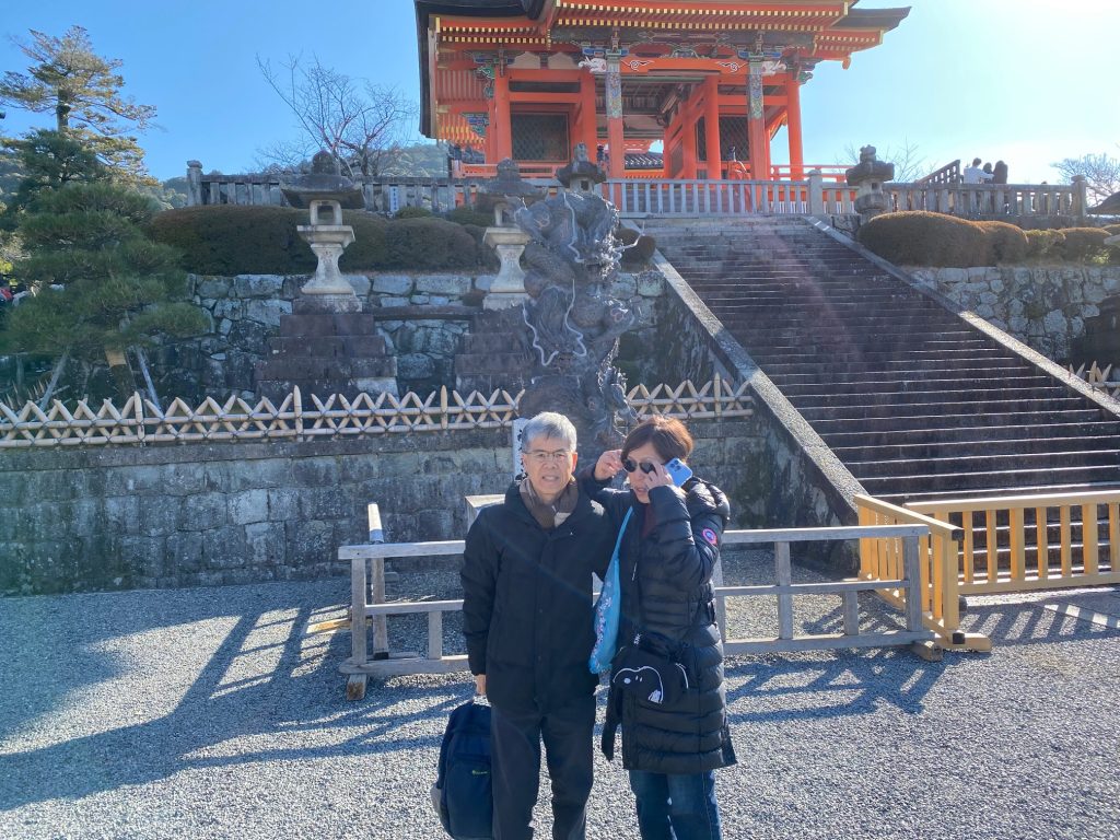 Kyoto in One Day: Kiyomizu-dera Temple & Fushimi Inari