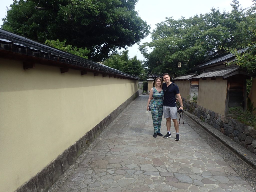 Ishikawa in Half a Day: Kanazawa Castle & Higashi Chaya District