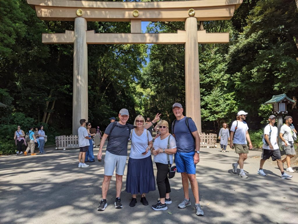 Tokyo in One Day: Imperial Palace & Shibuya Bic Camera