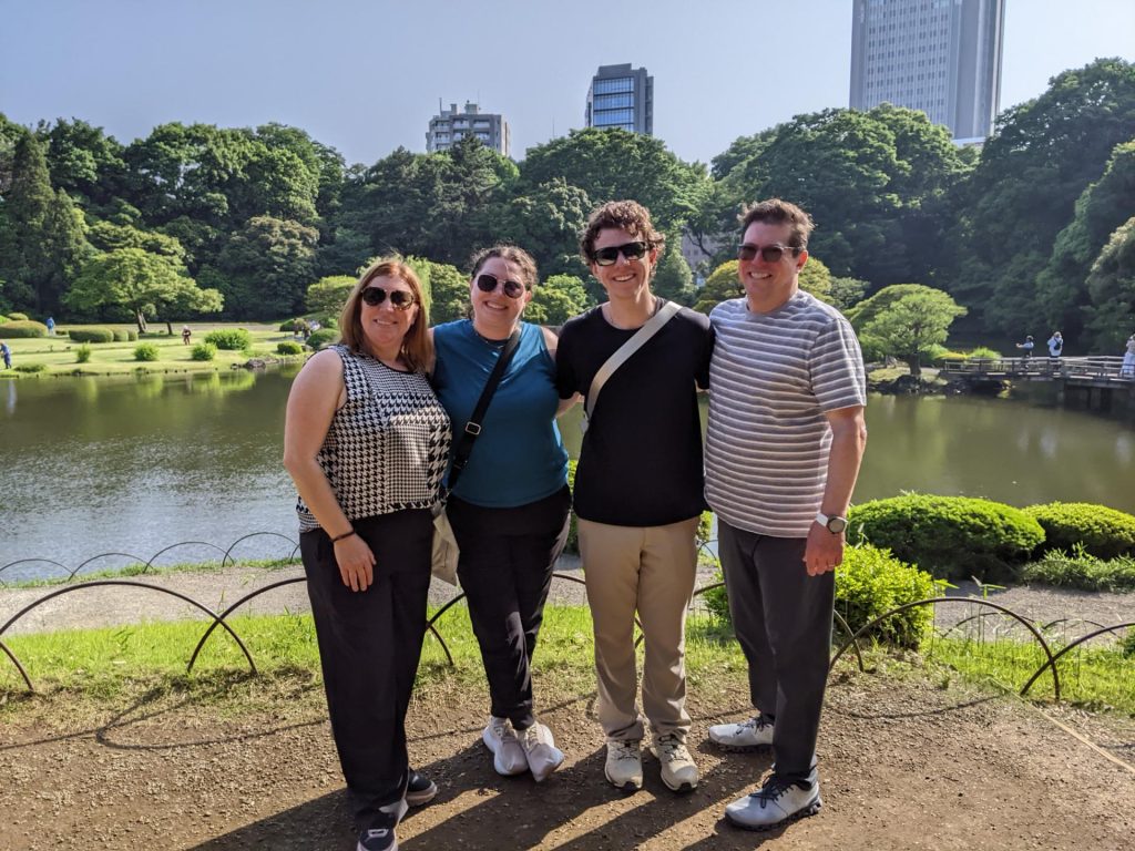 Tokyo in One Day: Meiji Shrine & Shinjuku Gyoen
