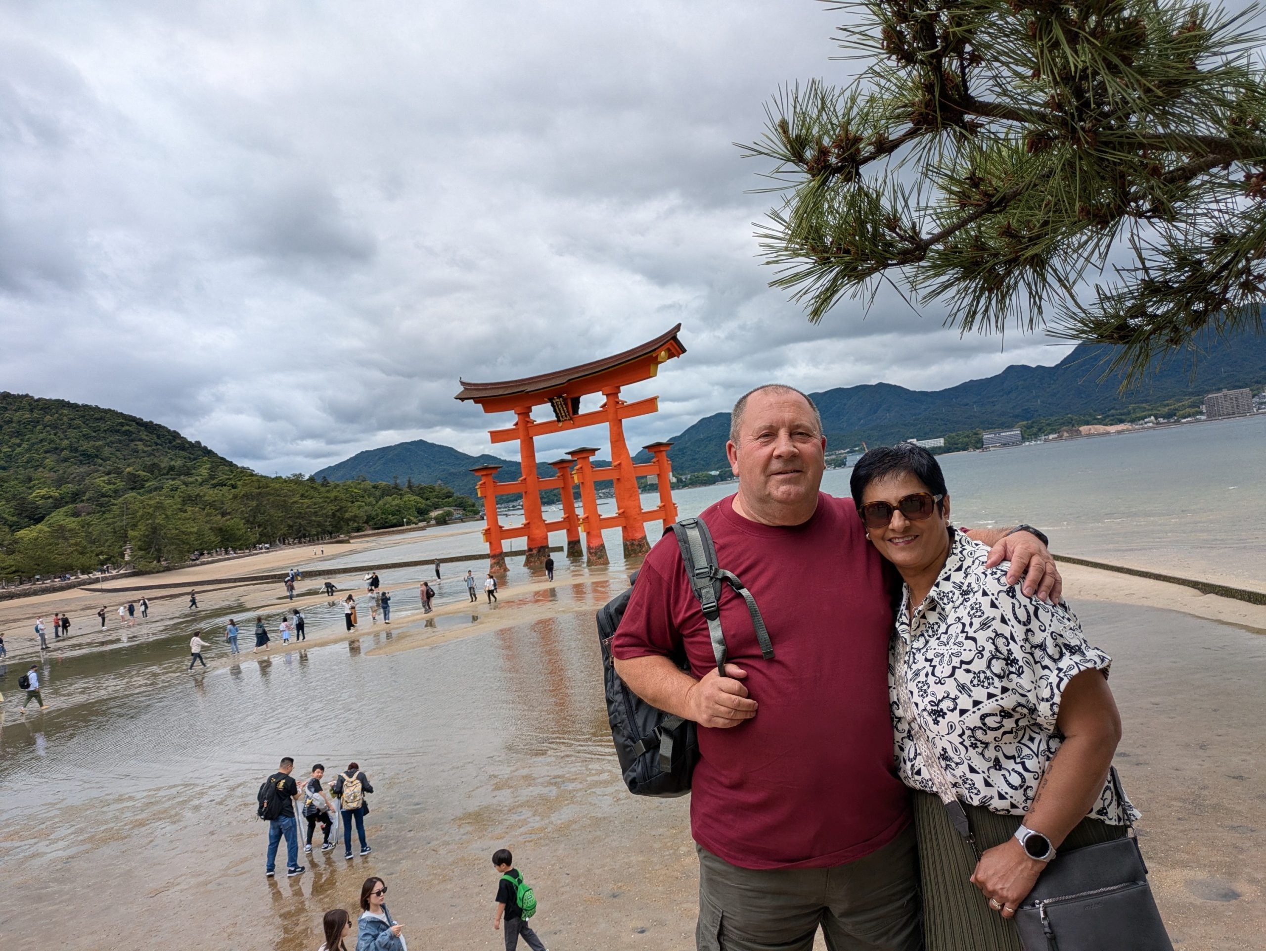 Hiroshima & Miyajima in 1 Day: Private Tour