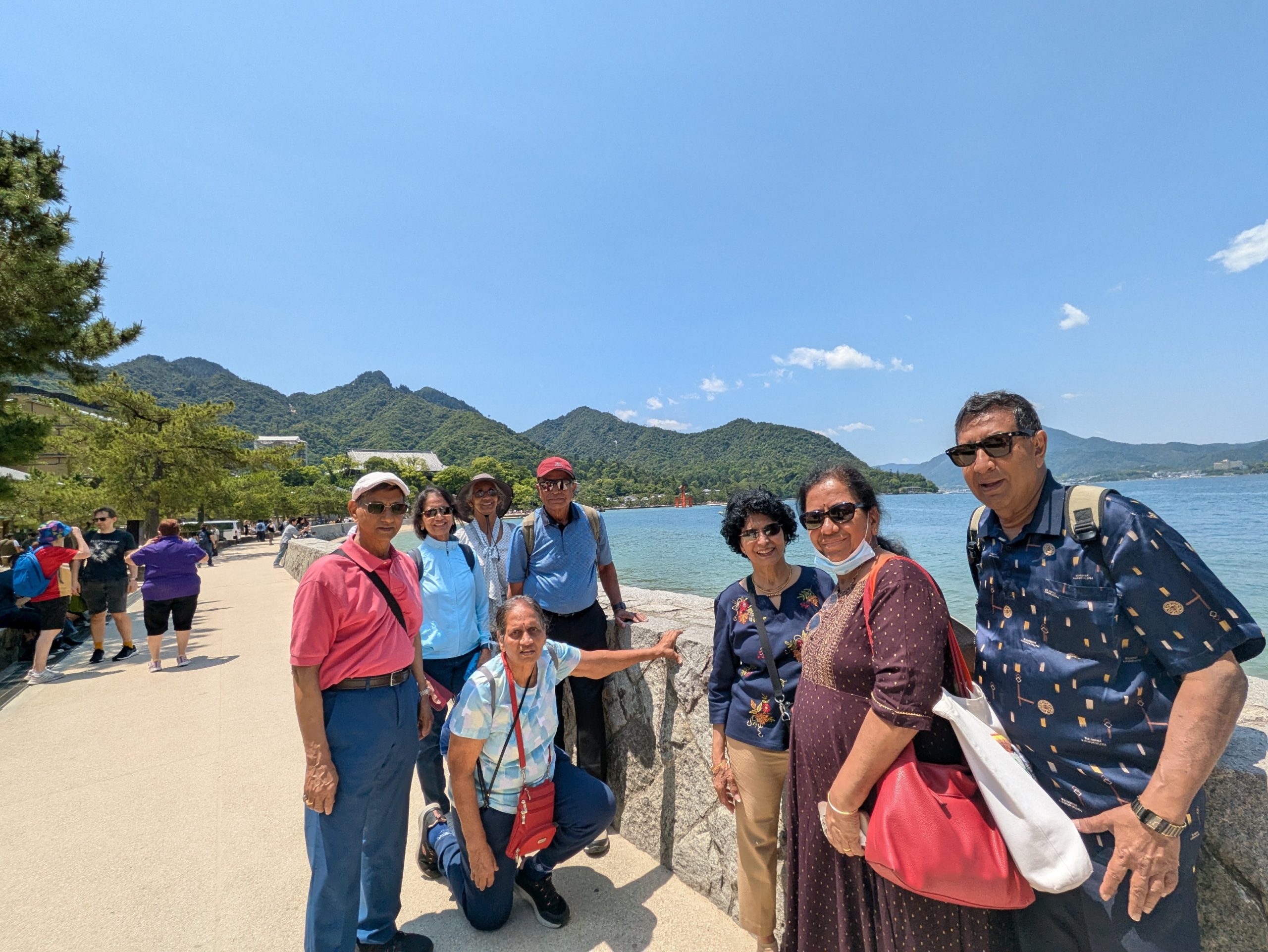 Hiroshima & Miyajima in 1 Day: Private Tour