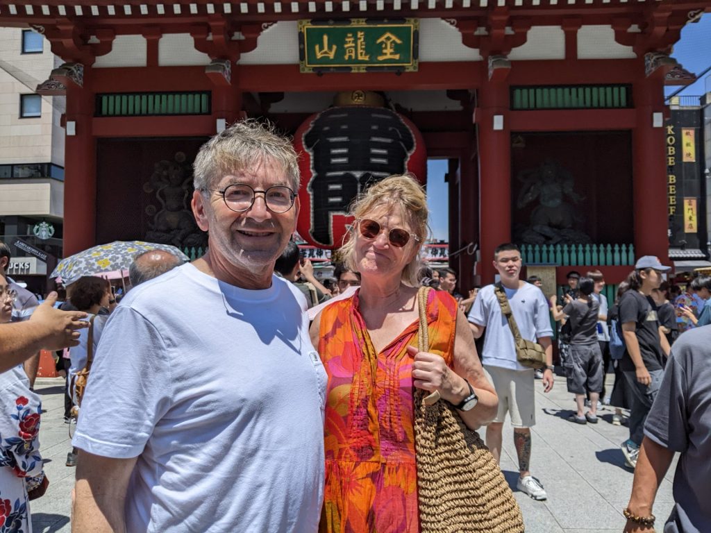 Tokyo in Half a Day: Sensoji Temple & Imperial Palace