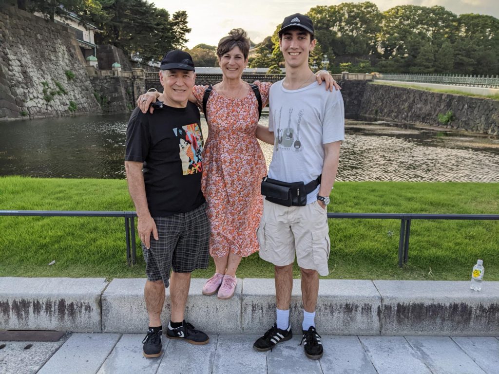 Tokyo in One Day: Tsukiji Market & Akihabara