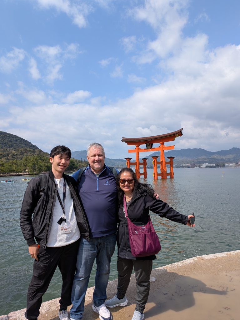 Hiroshima & Miyajima in 1 Day: Private Tour