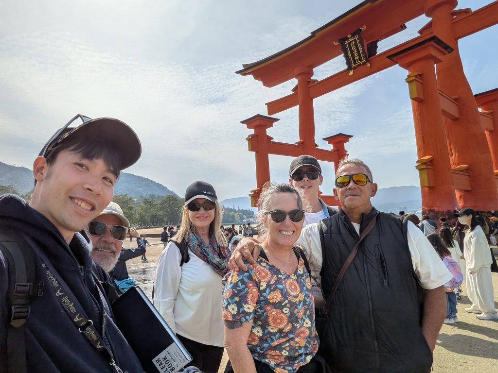 Hiroshima & Miyajima in 1 Day: Private Tour