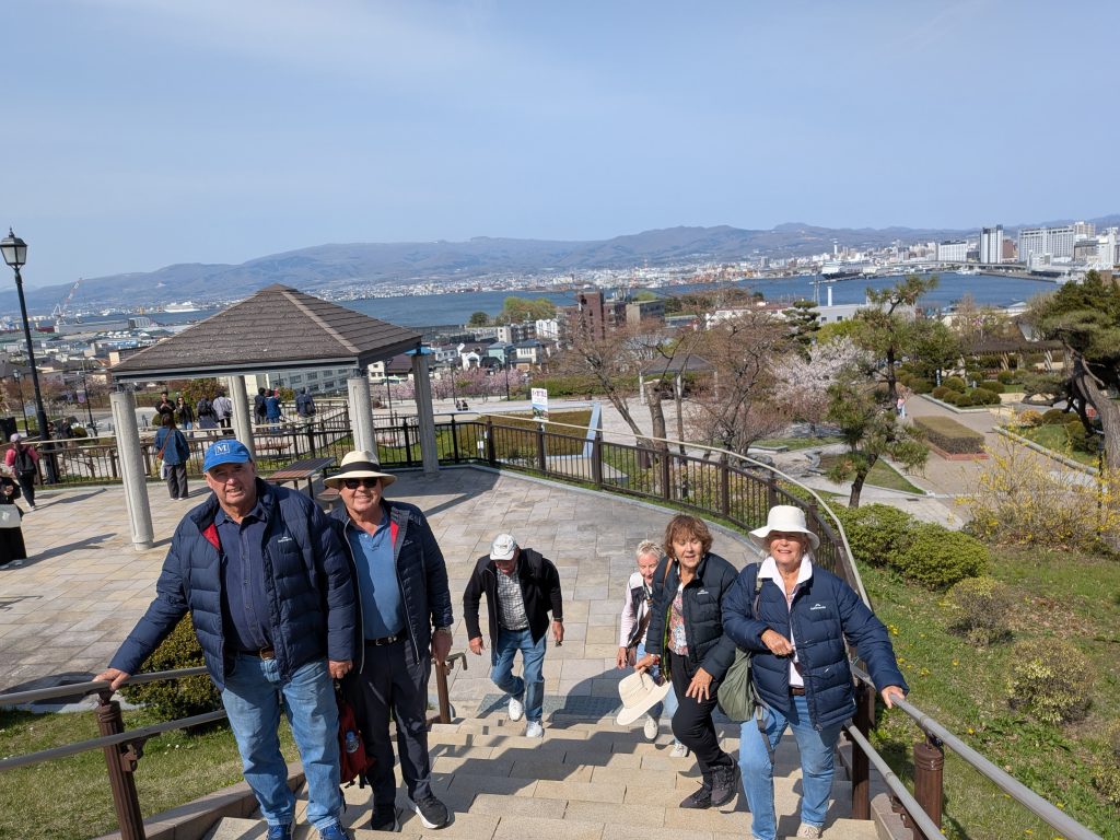 Hokkaido in One Day: By taxi to Goryokaku Tower & Red Brick Warehouse