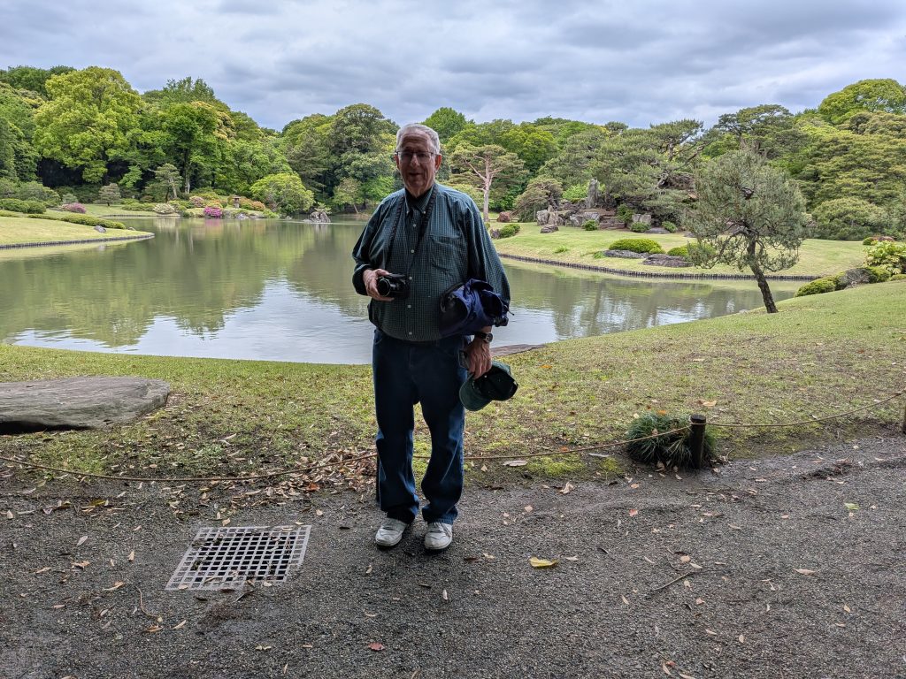 Tokyo in Half a Day: Meiji Shrine & Rikugien Garden