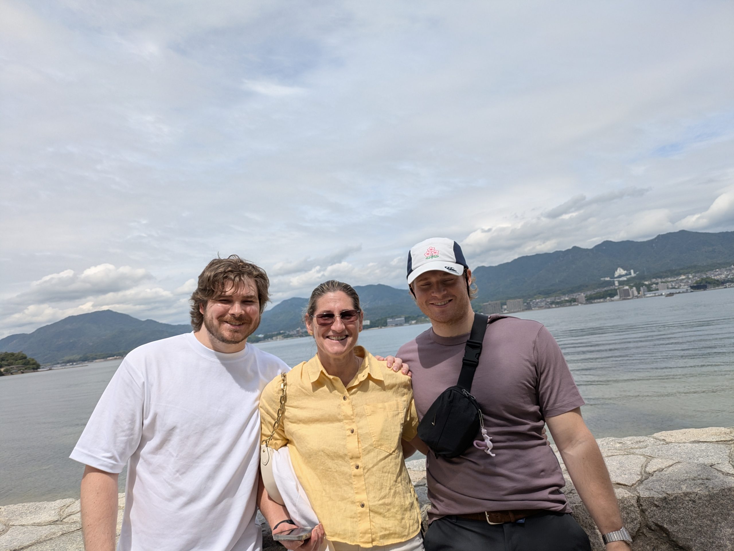 Hiroshima & Miyajima in 1 Day: Private Tour