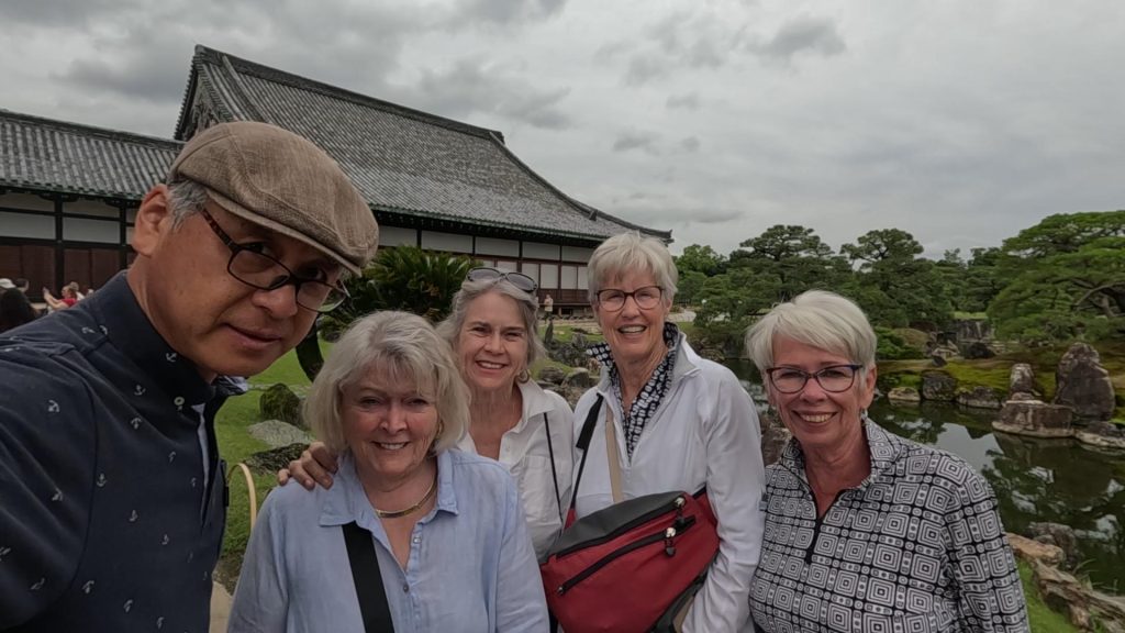 Kyoto in 1 Day from Osaka: Private Car Tour