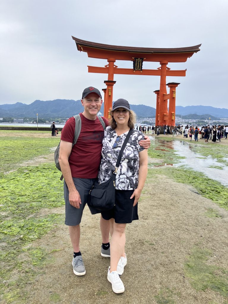 Hiroshima & Miyajima in 1 Day: Private Tour