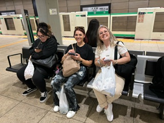 Tokyo in One Day: Asakusa Station & Shinjuku-sanchome Station