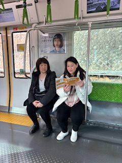 Tokyo: Asakusa Station & Shinjuku-gyoenmae Station
